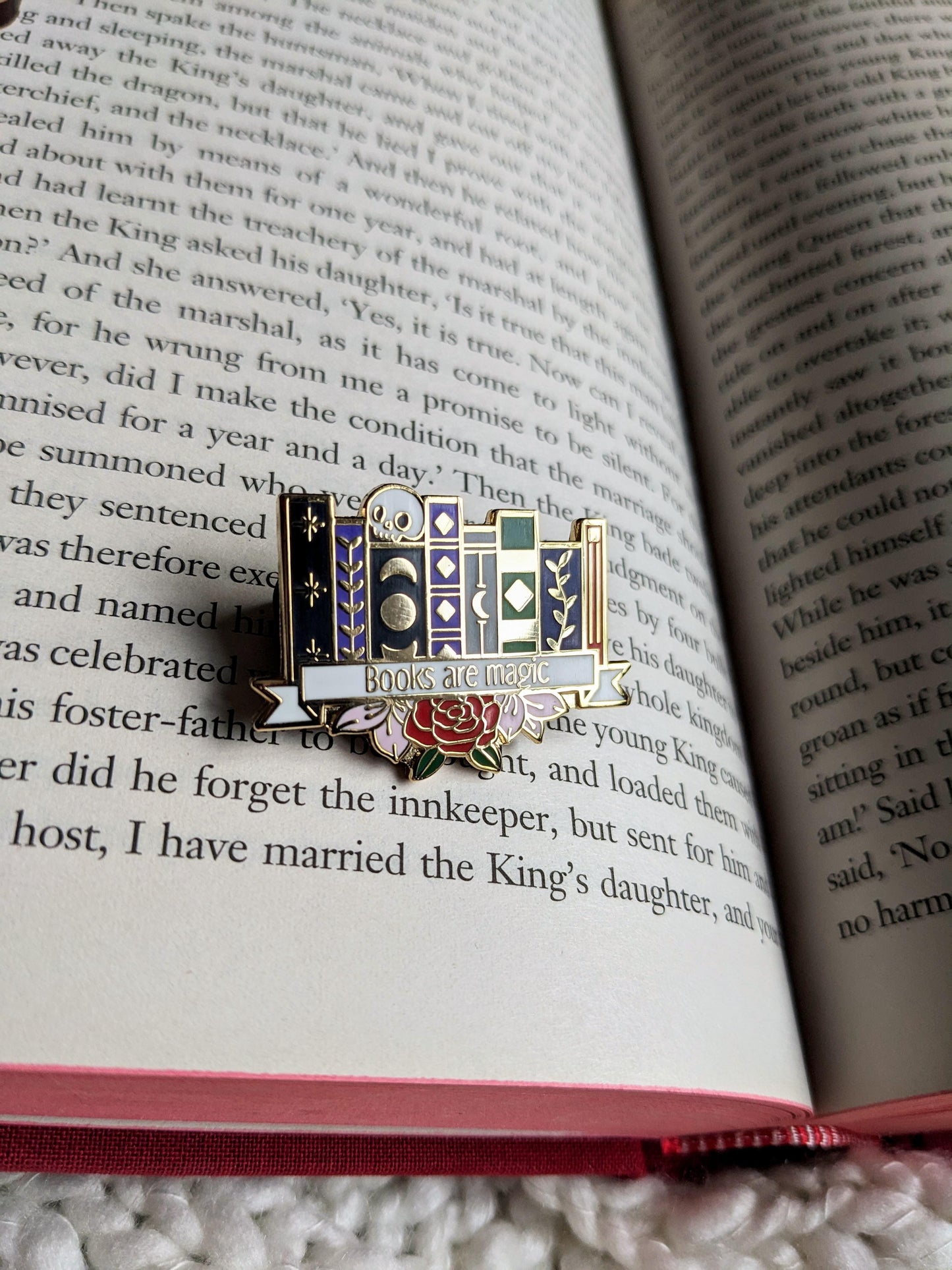 Books are Magic hard Enamel pin